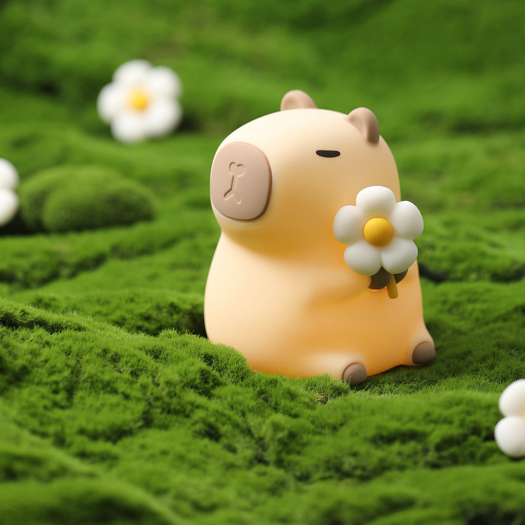 CapyGlow - Dolce lampada da notte LED con morbida luce calda e affascinante design di Capybara