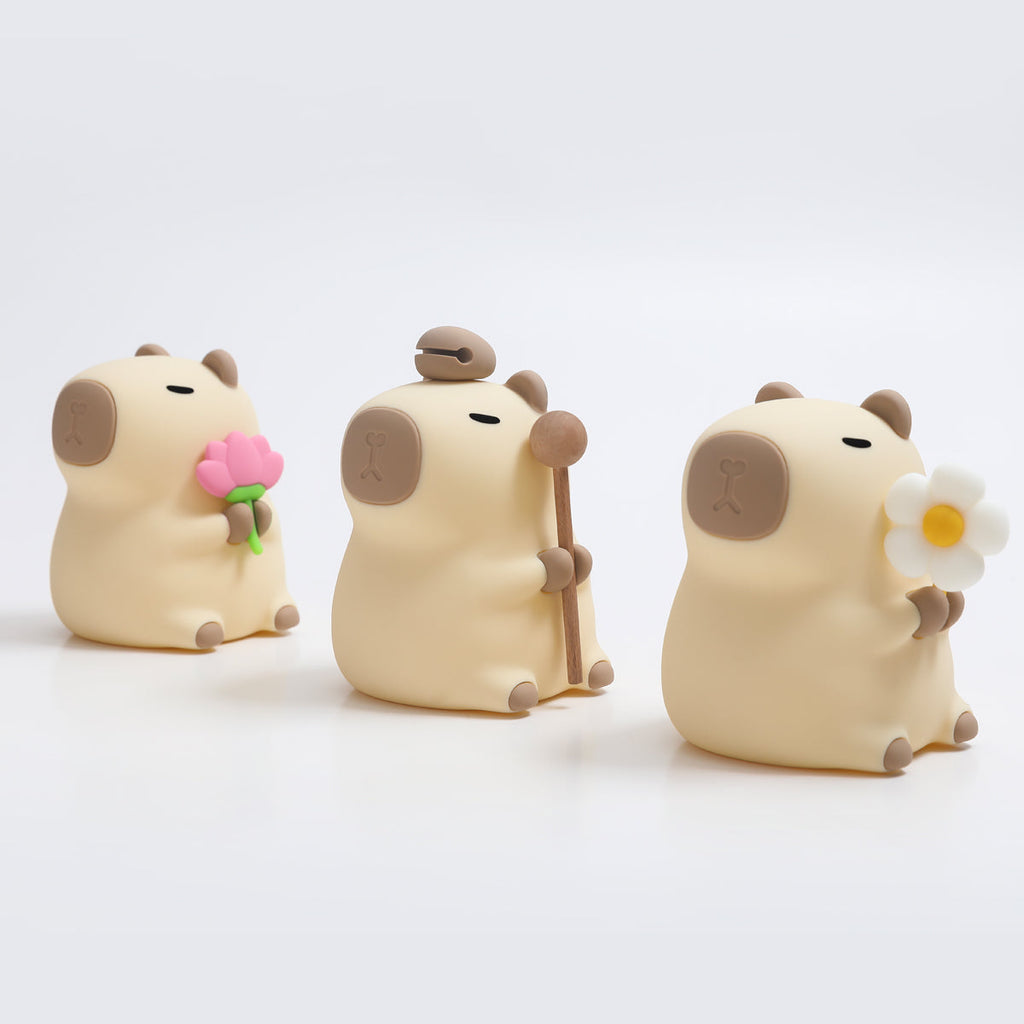 CapyGlow - Dolce lampada da notte LED con morbida luce calda e affascinante design di Capybara