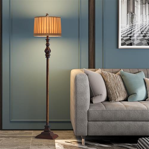 Lampada da Terra Vintage Marrone con Paralume Plissettato e Base in Resina