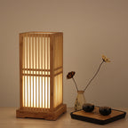Lampada da Tavolo Tradizionale Giapponese a Colonna Quadrata in Bambù con 1 Luce per Camera da Letto