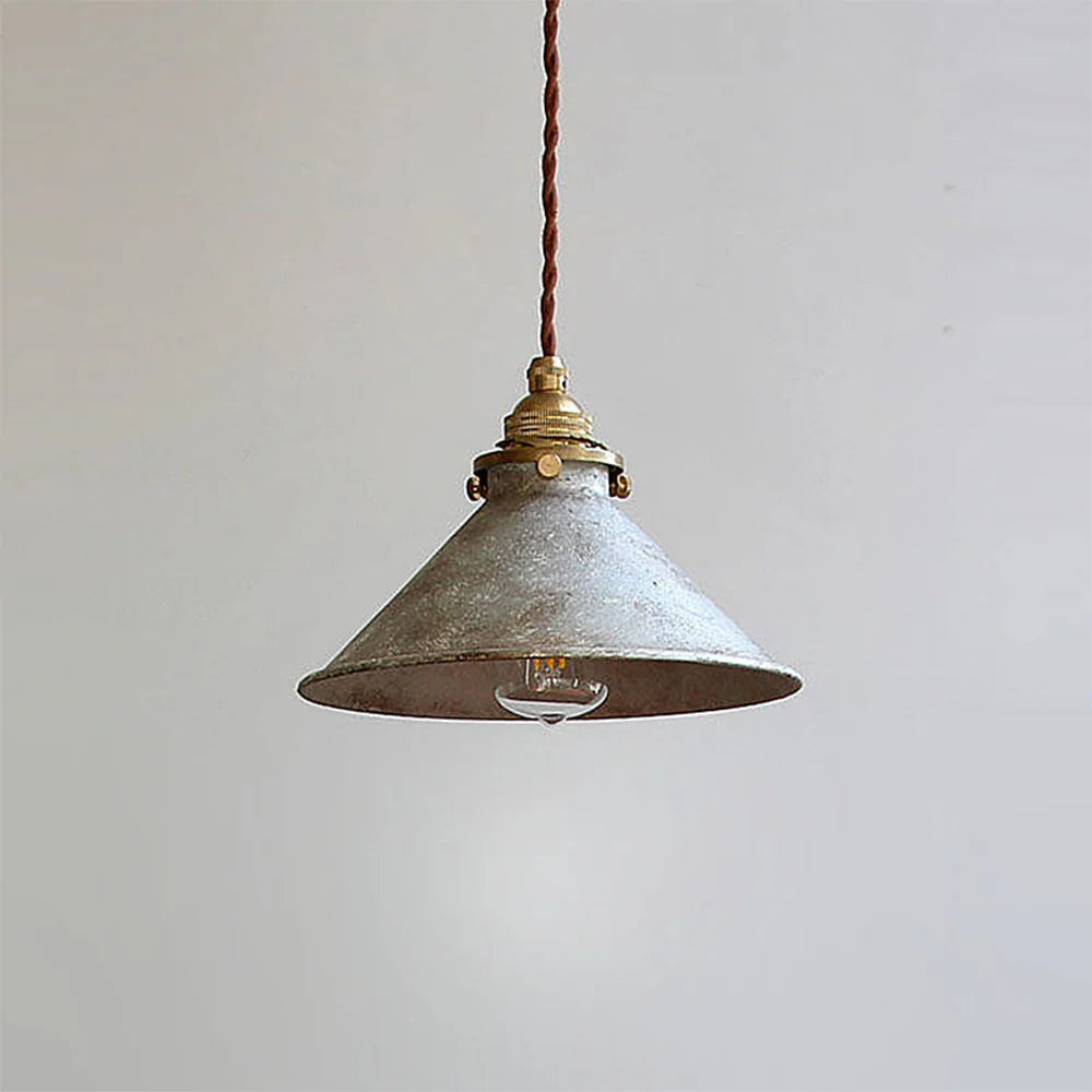 Lampada a Sospensione in Ottone a Forma di Cono Classico