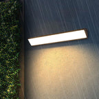 Lampada da Parete LED Impermeabile in Alluminio e Acrilico per Esterni, Design Moderno Minimalista, Bar Lungo