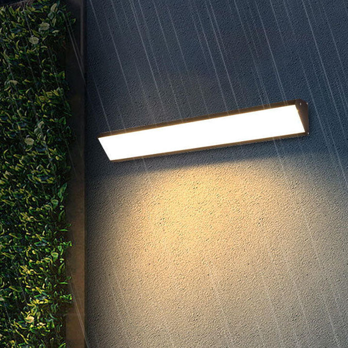 Lampada da Parete LED Impermeabile in Alluminio e Acrilico per Esterni, Design Moderno Minimalista, Bar Lungo