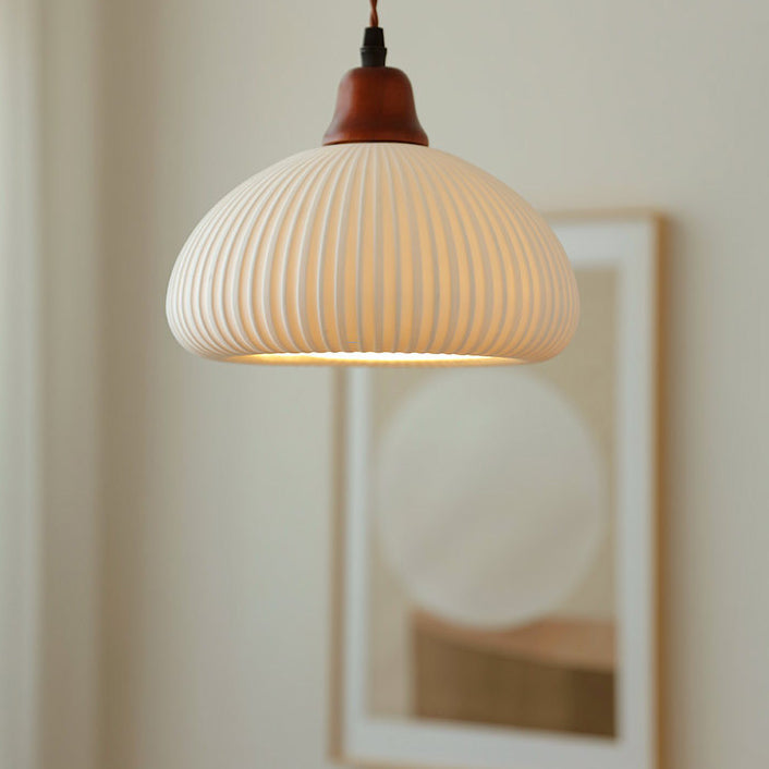 Lampada a sospensione tradizionale giapponese in ceramica con cupola rotonda piegata, legno massello e ferro, 1 luce per soggiorno e camera da letto
