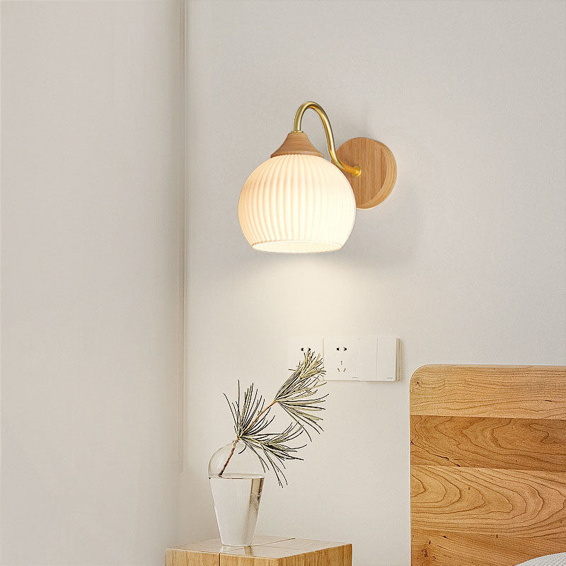 Applique da Parete Rotonda in Vetro e Ferro Striato Nordic Contemporaneo con 1 Luce per Soggiorno e Camera da Letto