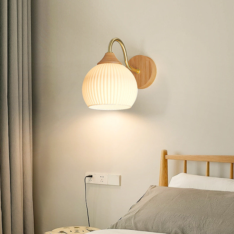 Applique da Parete Rotonda in Vetro e Ferro Striato Nordic Contemporaneo con 1 Luce per Soggiorno e Camera da Letto