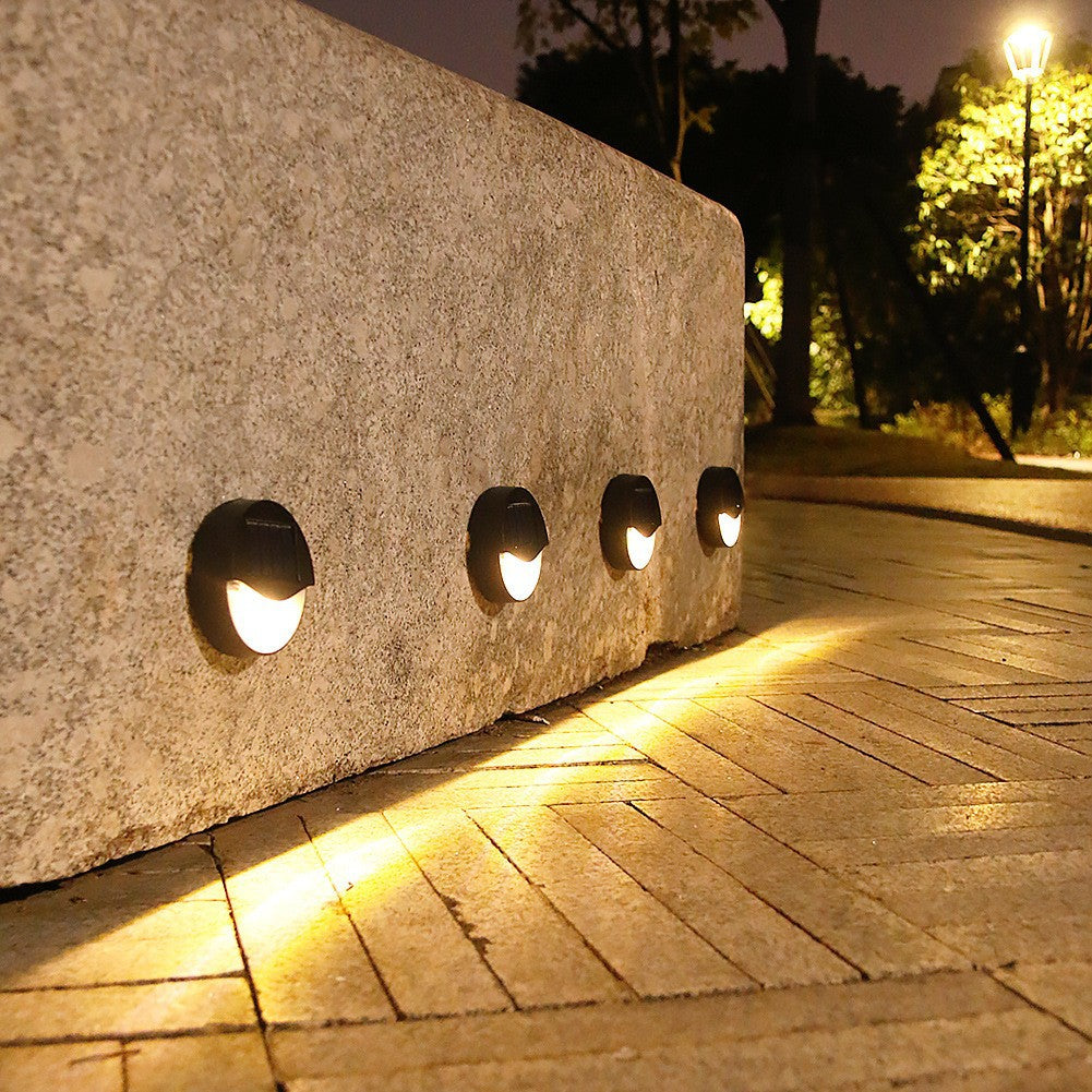 Luce da Esterno a LED Solare Rotonda Quadrata Moderna Minimalista Impermeabile per Passi da Patio