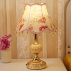 Lampada da Tavolo Tradizionale Vintage in Tessuto Floreale con Placcatura in Vetro per Camera da Letto