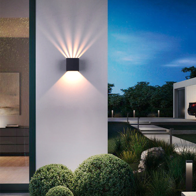 Lampada da Parete LED Moderna Quadrata in Alluminio Impermeabile da Esterno