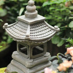 Lampada da Giardino a Forma di Pagoda Alimentata a Energia Solare con Finitura in Pietra