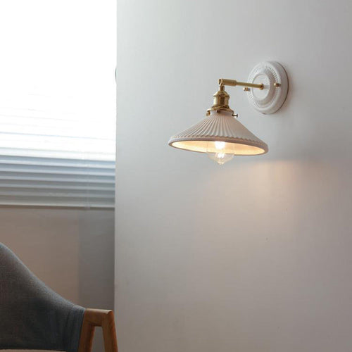 Applique da parete vintage in ceramica giapponese con ottone a 1 luce