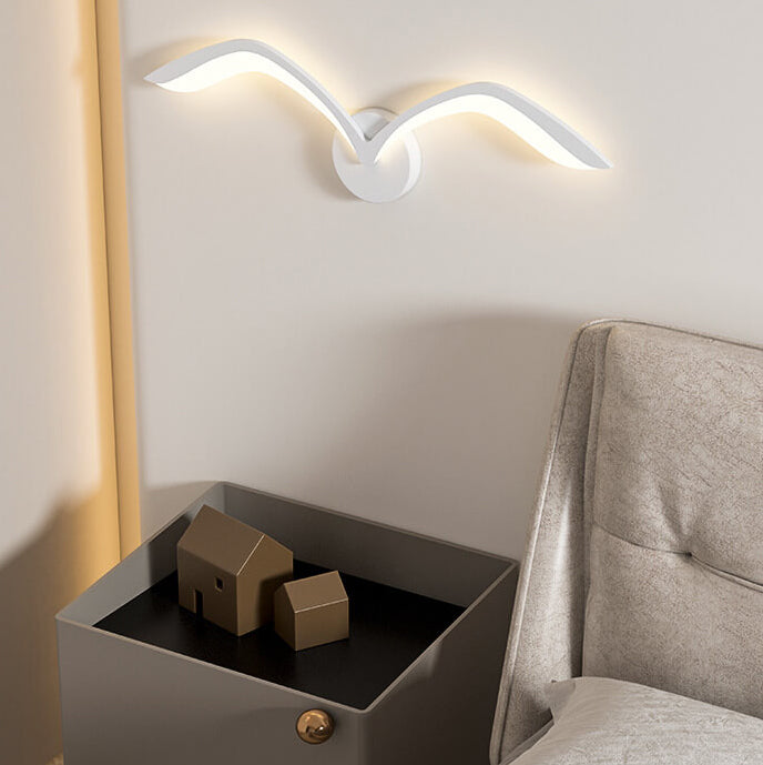Lampada da parete LED in acrilico con gabbiano minimalista nordico