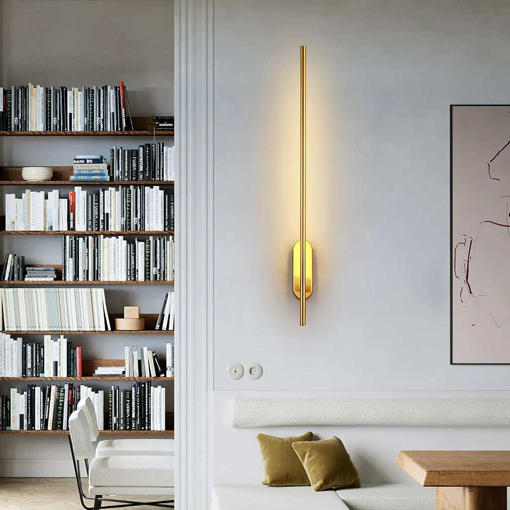 Lampada da Parete Lineare Metallica Regolabile