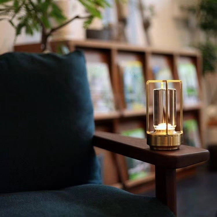 Lampada da Tavolo Notturna Ricaricabile USB in Alluminio Acrilico Vintage Nordico