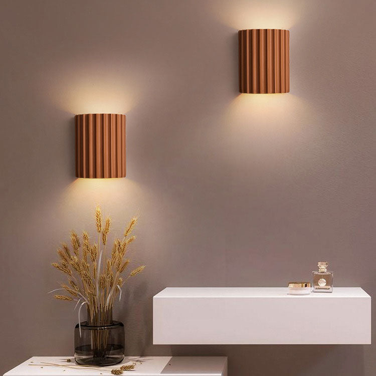Applique a muro in resina nordica contemporanea a 2 luci per camera da letto