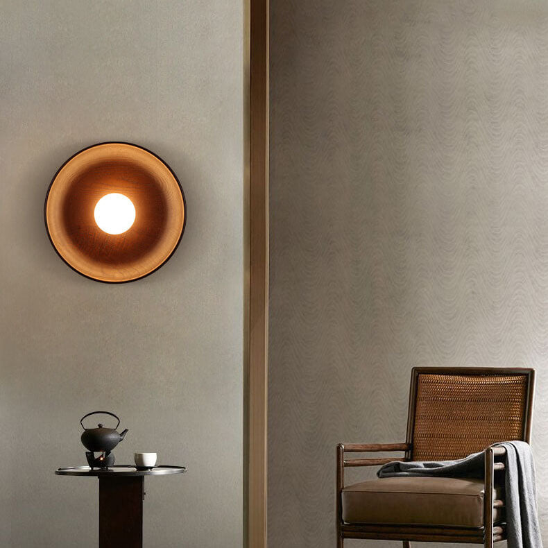 Applique da parete moderna minimalista rotonda in legno massello con 1 luce