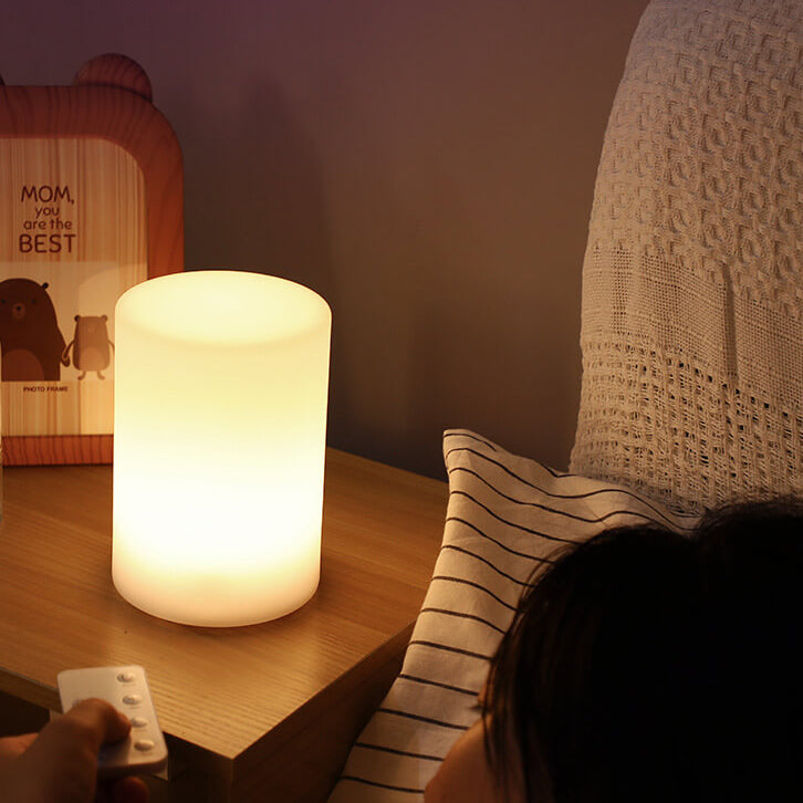 Lampada da tavolo decorativa a luce notturna con telecomando in geometria creativa PE