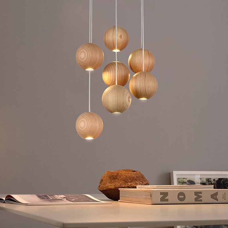 Frendorf | Lampada a sospensione in legno a forma di sfera | Design moderno e naturale