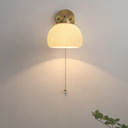 Applique da parete moderna nordica a strisce in vetro bianco ottone con cavo di trazione per camera da letto