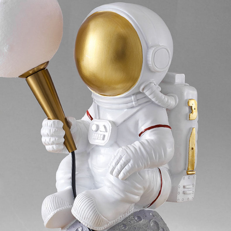 Lampada da parete a sconce con astronauta creativo contemporaneo in resina ABS 1 luce per camera da letto