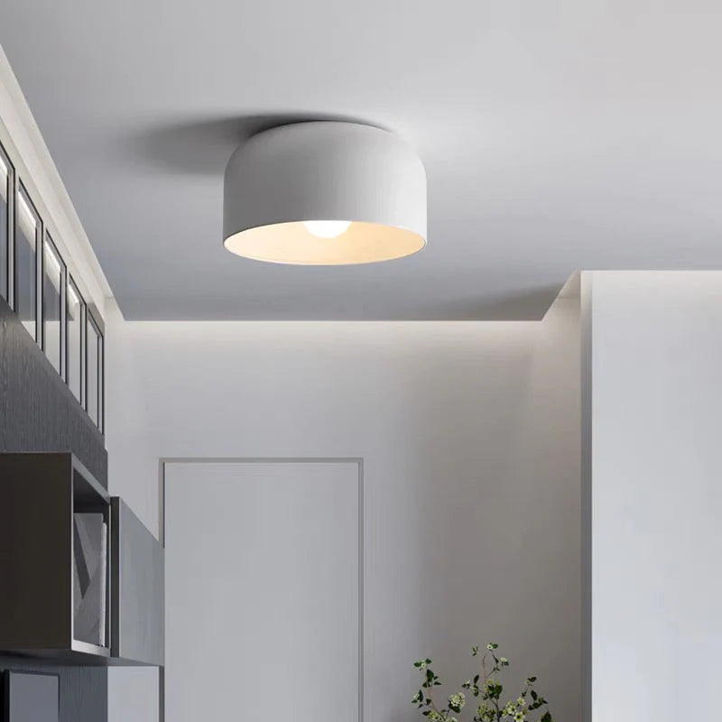 Lampada da soffitto rotonda classica in ferro