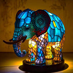 Lampada da tavolo in vetro colorato a forma di animale