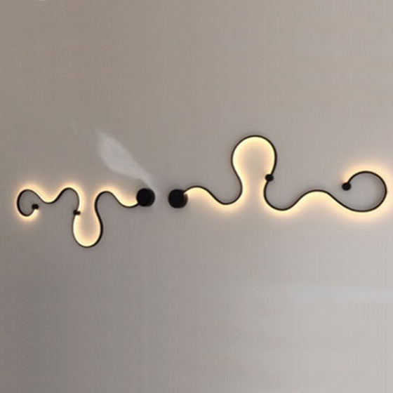 Lampada da Parete Curva LED Moderna in Alluminio a Forma di Serpente con 1 Luce