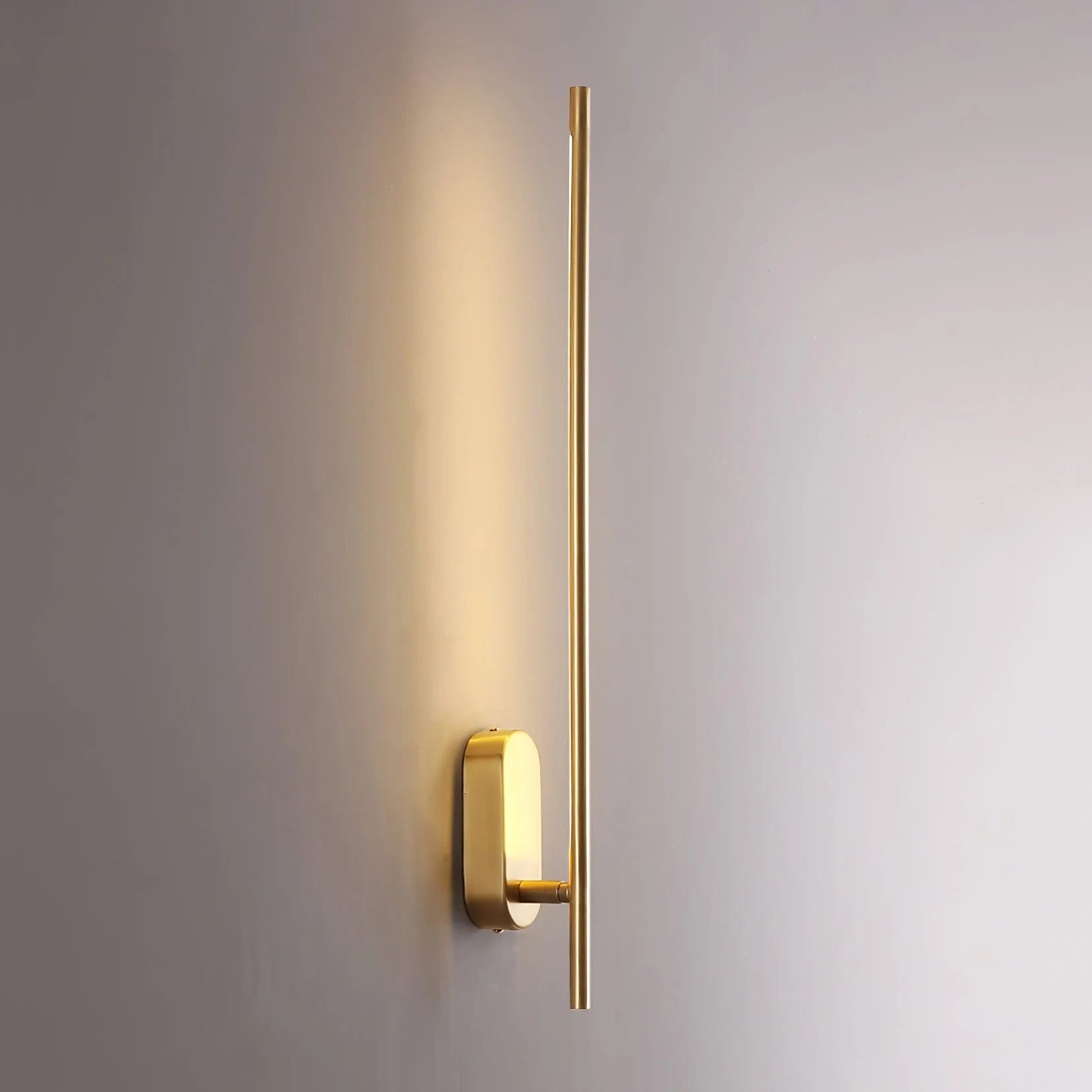 Lampada da Parete Lineare Metallica Regolabile