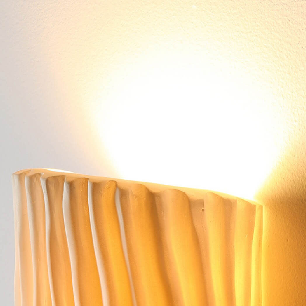 Applique a Parete a Due Luci in Resina Striata Nordica Contemporanea per Soggiorno