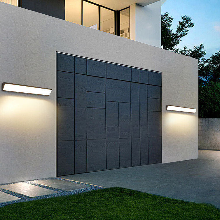 Lampada da Parete LED Impermeabile in Alluminio e Acrilico per Esterni, Design Moderno Minimalista, Bar Lungo