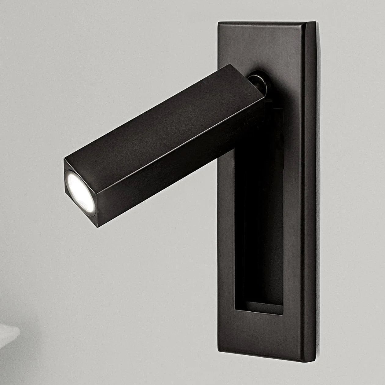 Moderna Luce da Comodino in Alluminio Girevole