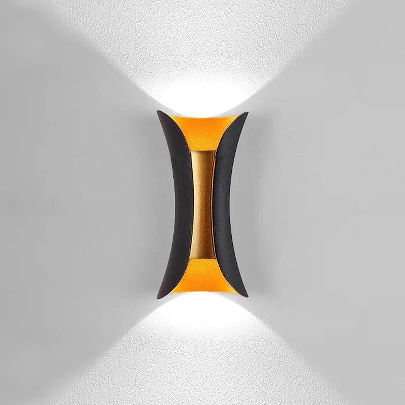 Moderna Luce da Parete Irregolare in Alluminio per Esterni