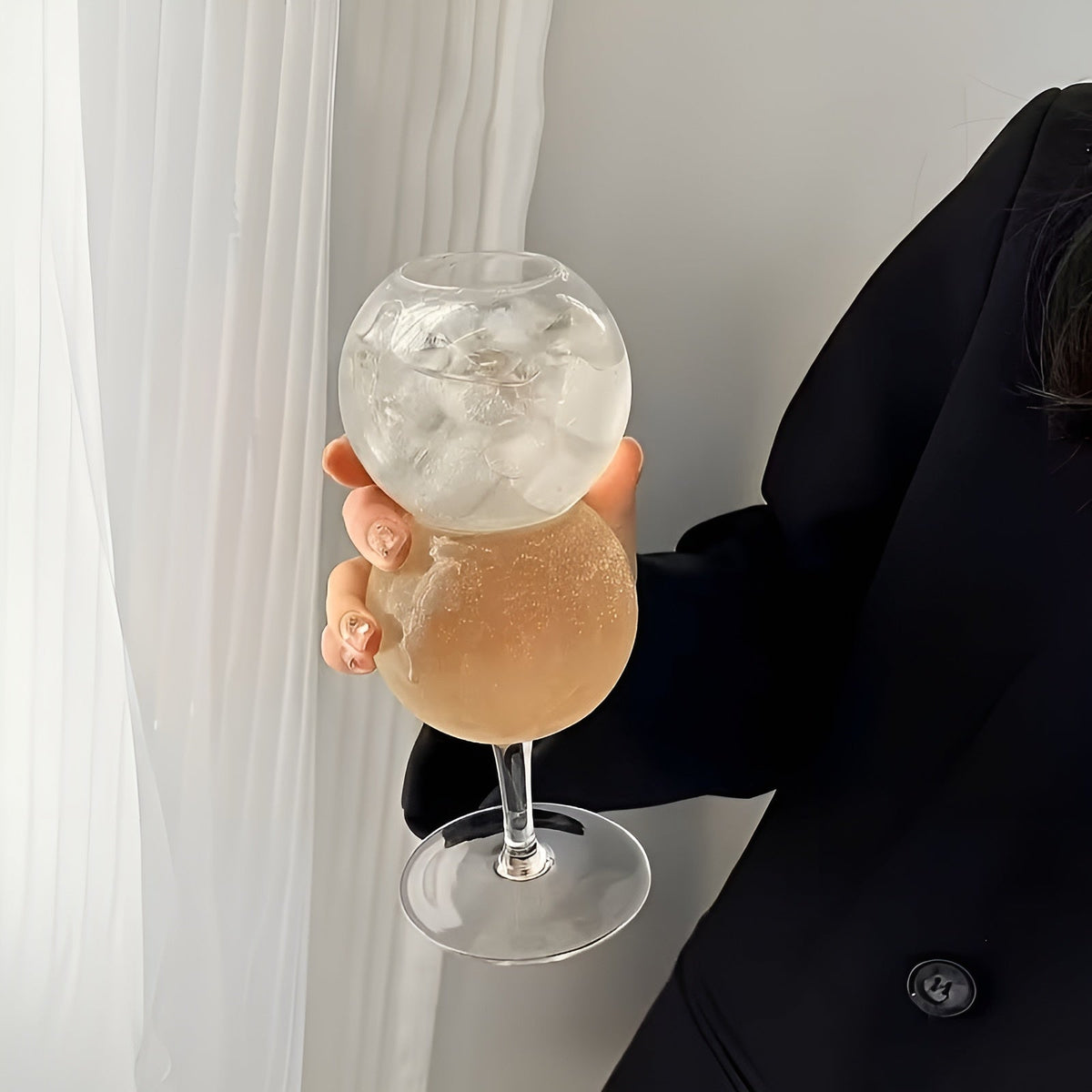 Set di 2 Bicchieri in Vetro a Forma di Sfera – Eleganti e Decorativi | Perfetti per la Casa e Occasioni Speciali