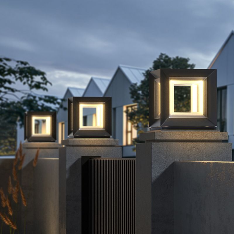 Lampade da esterno in metallo LED contemporanee Ray, nere