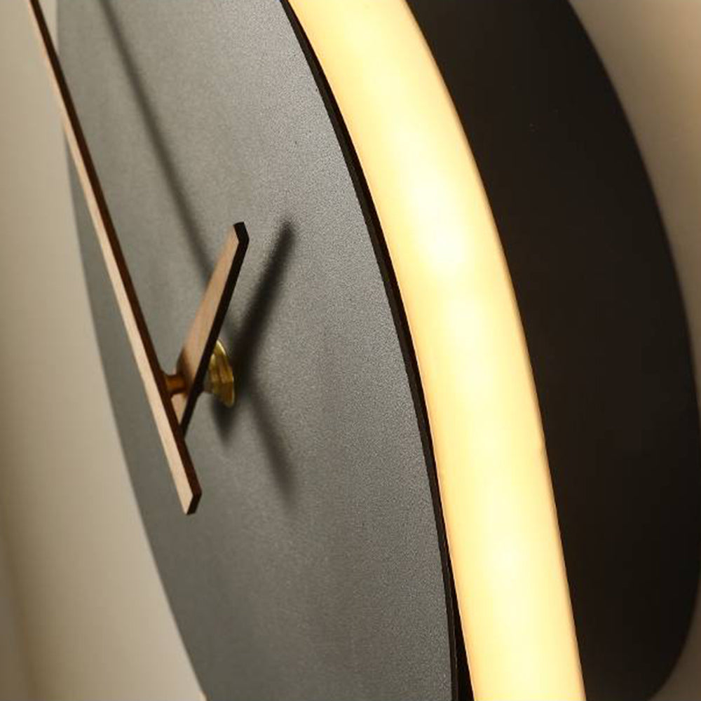 Lampada da Parete Orologio Nordic Arisha, Oro e Nero
