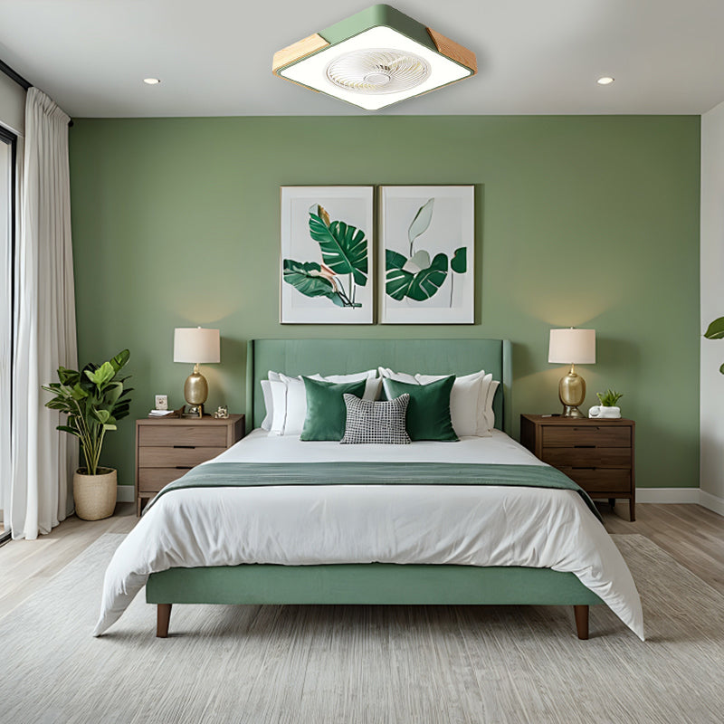 Ventilatori da soffitto in legno contemporanei con luci LED