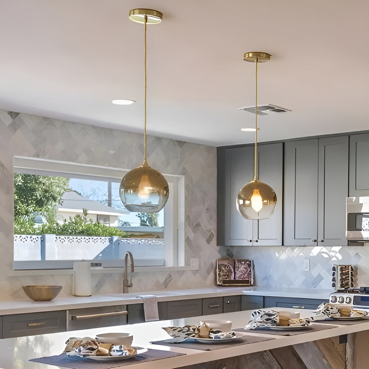 Lampada a sospensione in vetro industriale con LED – Moderna e decorativa | Ideale per cucine, sale da pranzo e bar