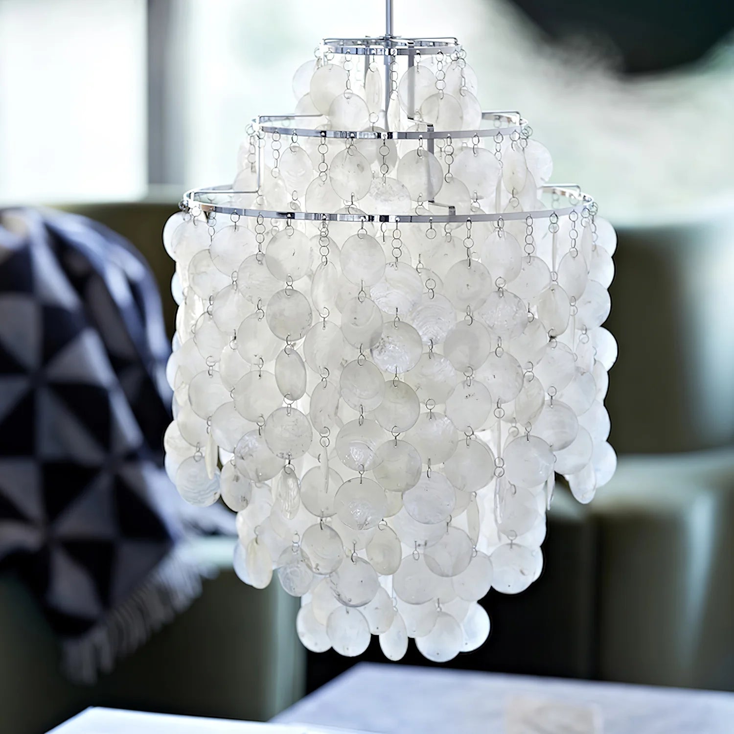 Lampadario Moderno a Forma di Conchiglia
