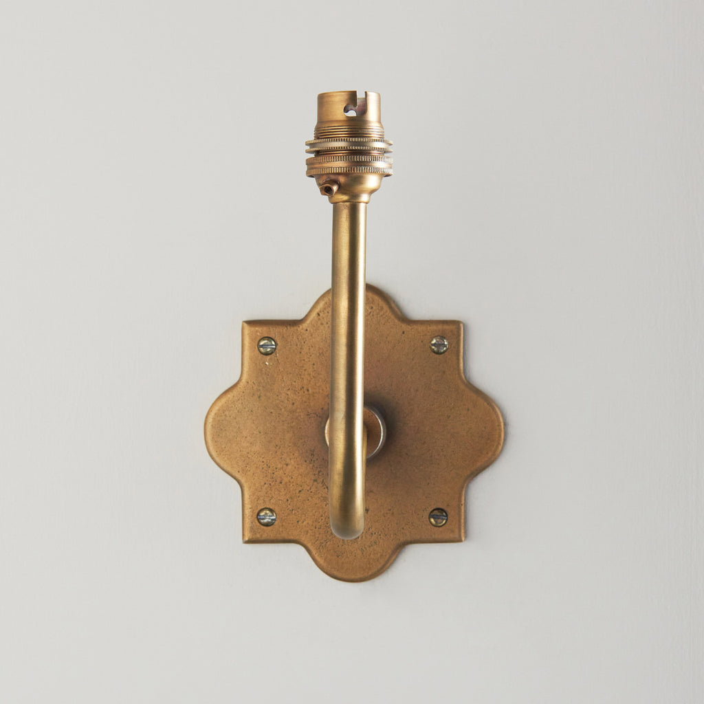 Applique da parete Anvil Swan in ottone antico