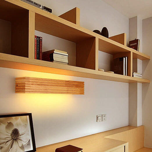 Specchio da trucco LED rettangolare tradizionale giapponese a strisce in legno da parete per camera da letto