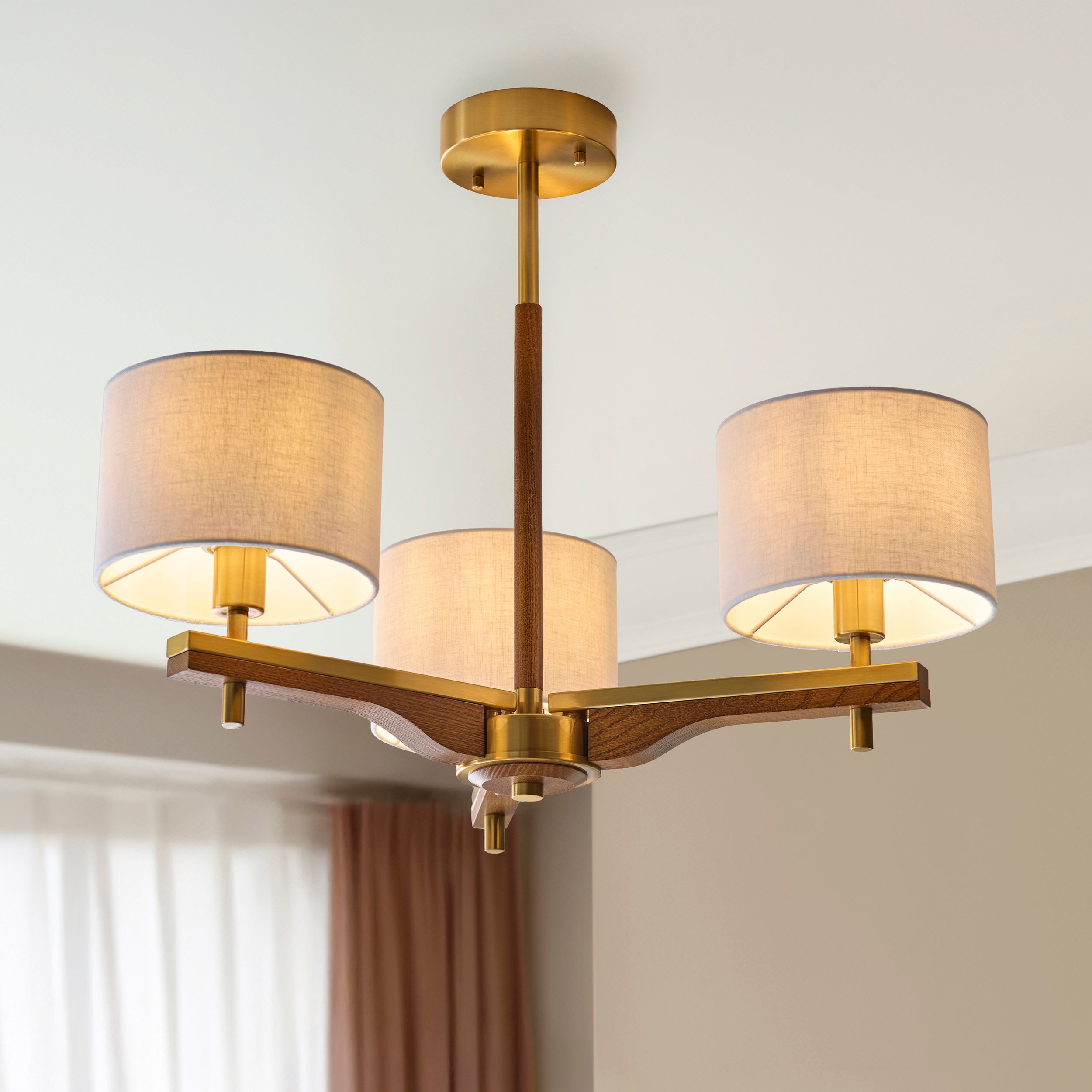 Heathcliff 3 Bracci Lampada da Soffitto Semi Flush in Legno Massello e Ottone