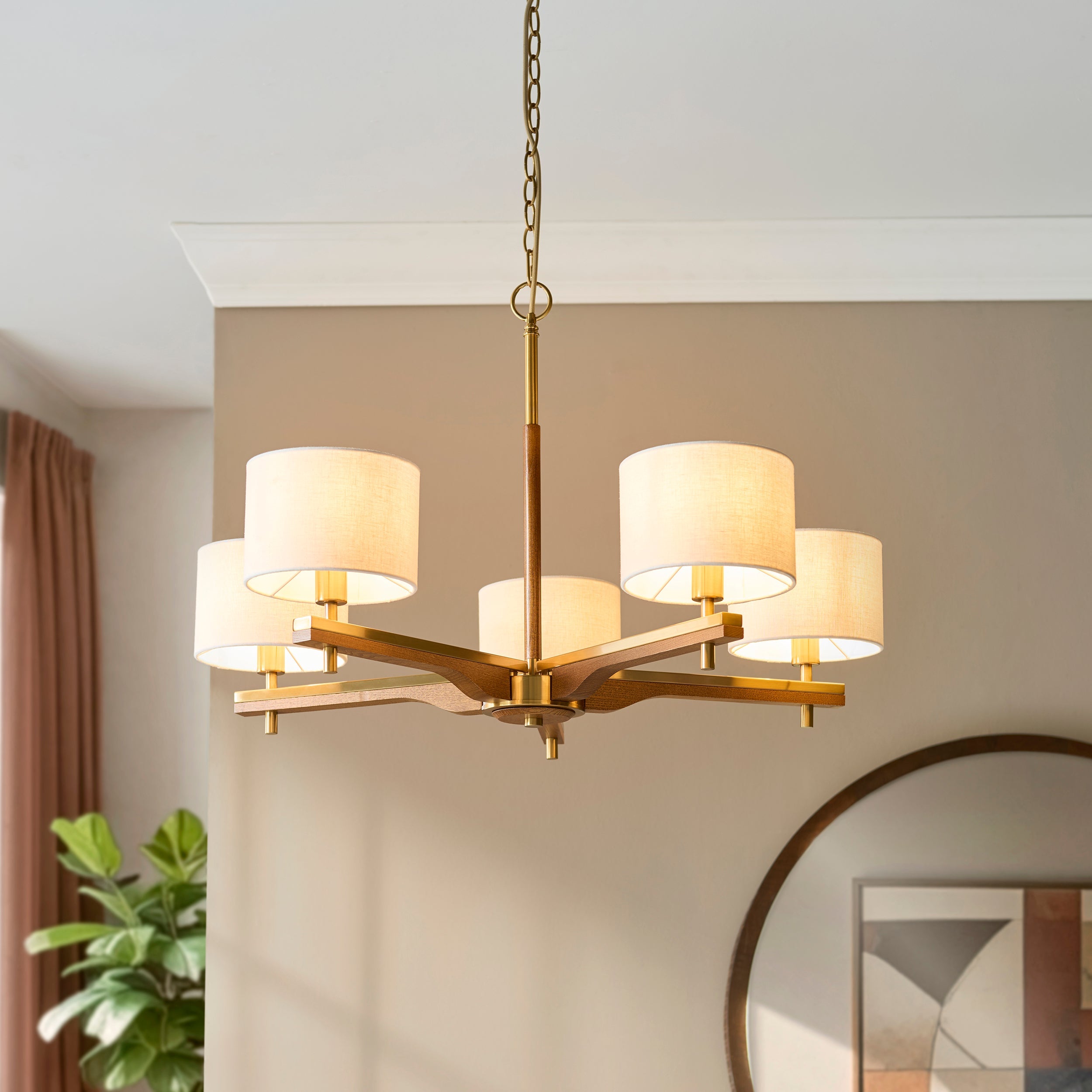 Heathcliff Lampadario a 5 Bracci in Legno Massello e Ottone