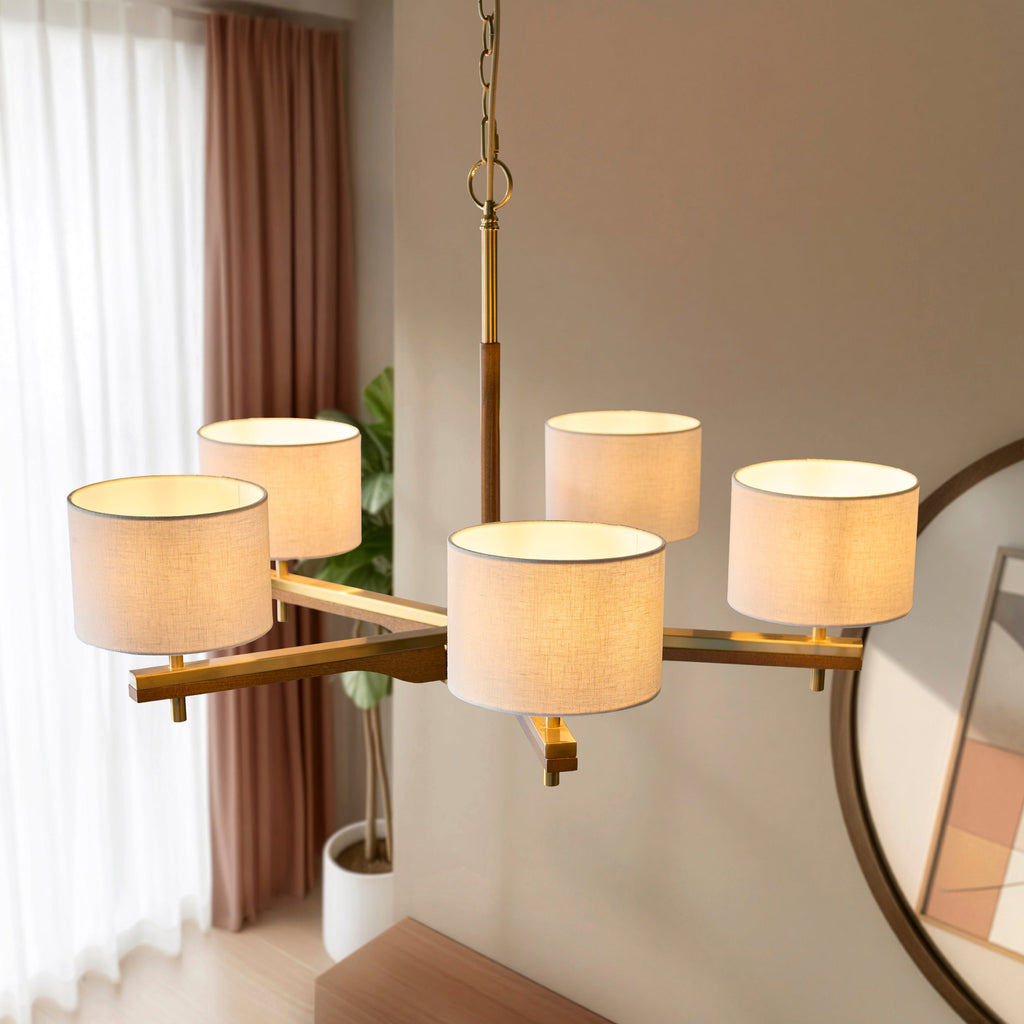 Heathcliff Lampadario a 5 Bracci in Legno Massello e Ottone
