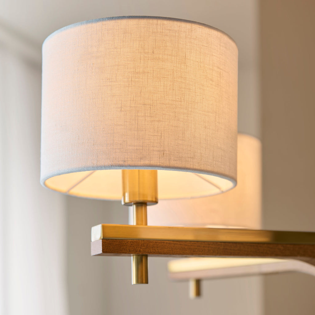 Heathcliff Lampadario a 5 Bracci in Legno Massello e Ottone