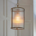 Ridgeton Pendant in Ottone Antico con Paralume in Vetro Rigato