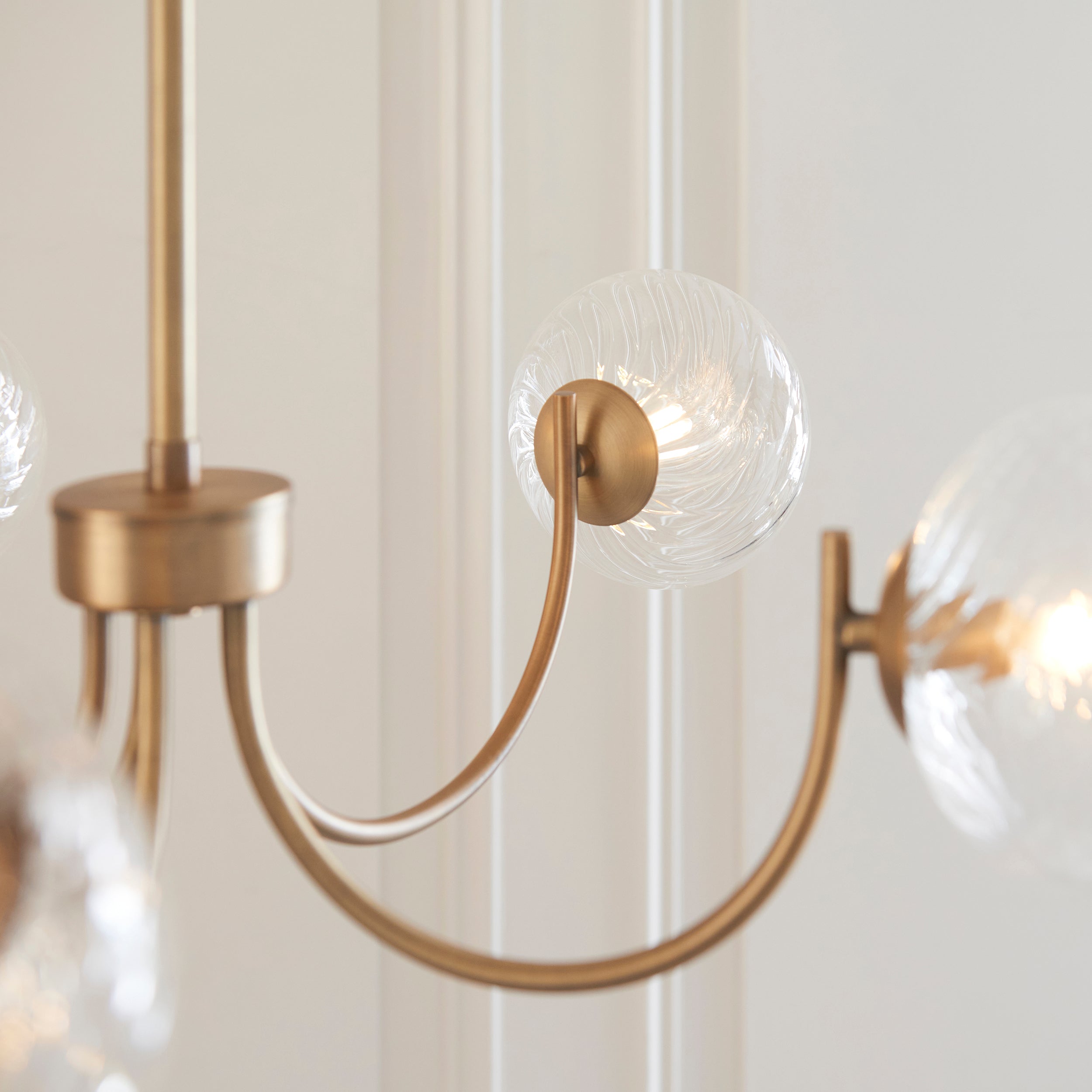 Lampadario in Ottone a 5 Luci Hague - Paralumi in Vetro