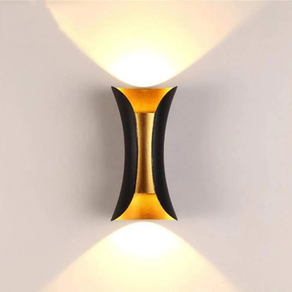 Moderna Luce da Parete Irregolare in Alluminio per Esterni