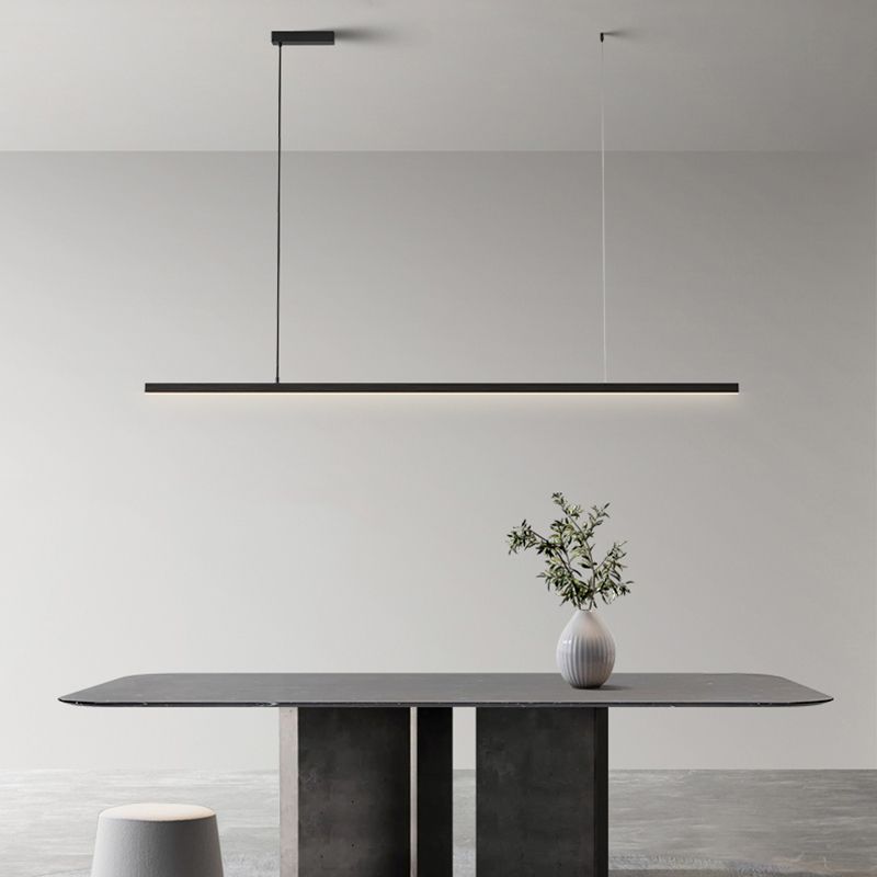 Arisha Minimalista Linear Metal Pendant Light, Bianco/Nero