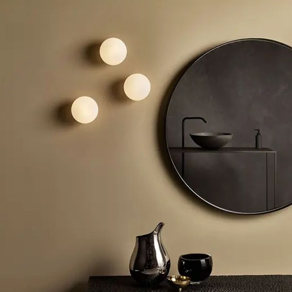 Lampada da Parete LED in Metallo e Vetro a Forma di Globo Moderna Valentina