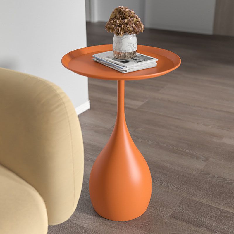 Tavolo Metallico Rotondo con Base Tavolo da Fumare in Stile Medievale Moderno